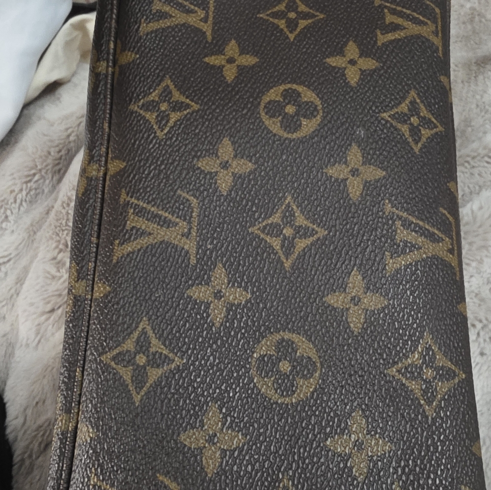 Louis Vuitton Monogram Neverfull PM Pre Owned. 100% Authentic Good Condition - Picture 16 of 16